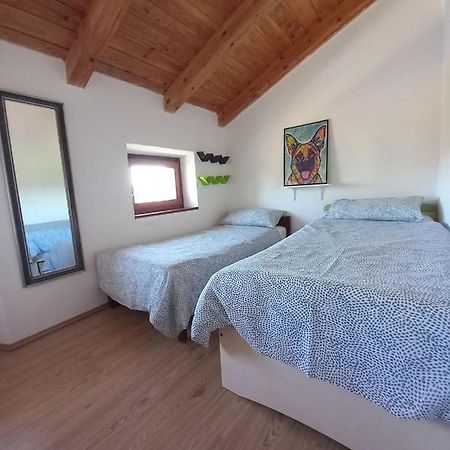 Villa Casa Girasole Buje Esterno foto