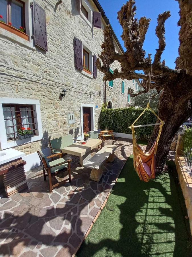 Villa Casa Girasole Buje Esterno foto